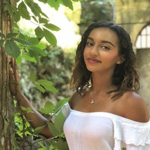 Meet your Posher, Cosette